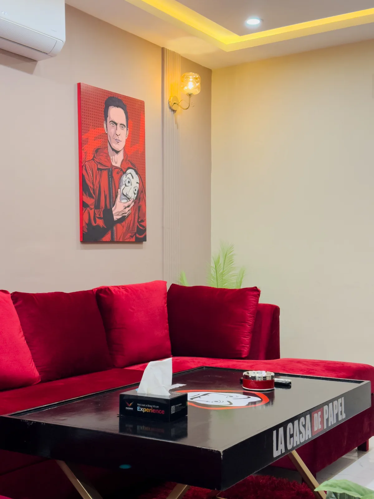 Money Heist Suite photo 12